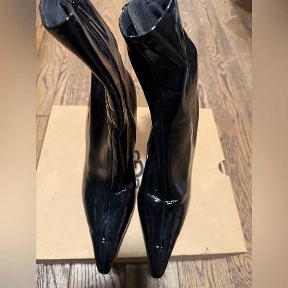 Jeffrey Campbell Combass Bootie with Gold Heel - Picture 4 of 5